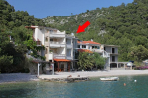 Seaside secluded apartments Cove Smokvina, Hvar - 4036